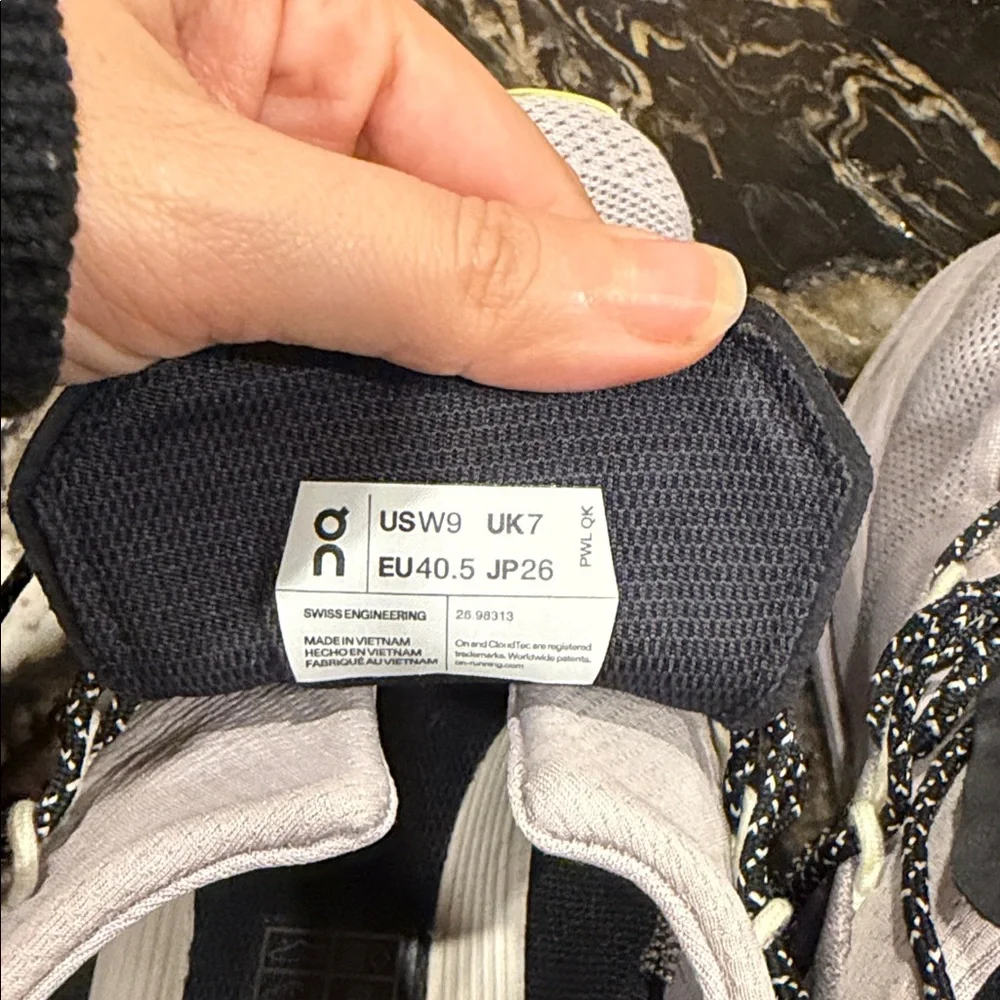 On Running Cloudnova Shoes Pearl Zest Women's Size 9 - Picture 6 of 8